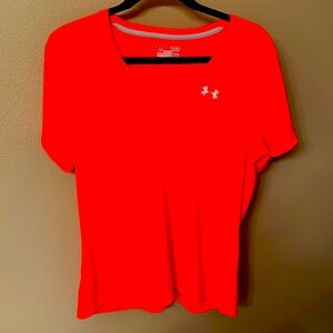 Women’s Under Armour Tshirt Size XL